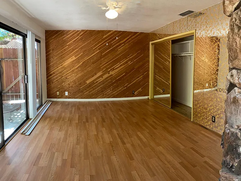 8345 Berg St — Photo 14