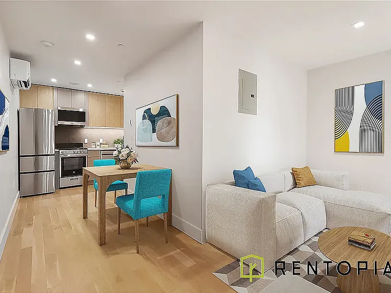 415 Manhattan Ave #201A — Photo 1