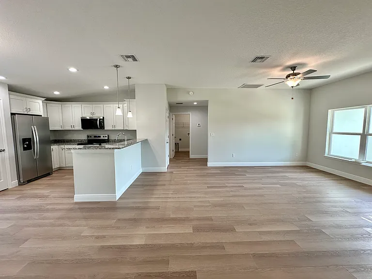 605 Abarth Ave — Photo 3