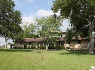 108 Stehle Rd, Victoria, TX 77905