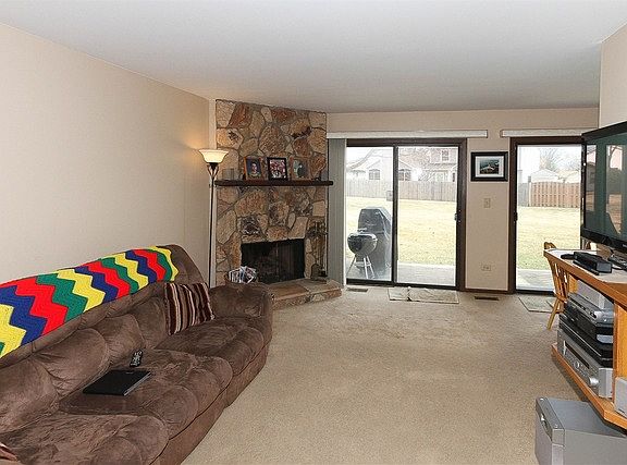 5th image of 707 Cumberland Trl APT Bb1