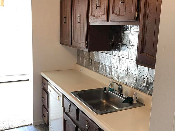 4th image of 2203 Porter St SW APT 302