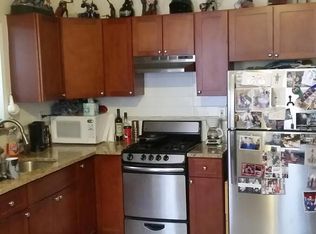 3244 44th St APT 1F, Astoria, NY 11103