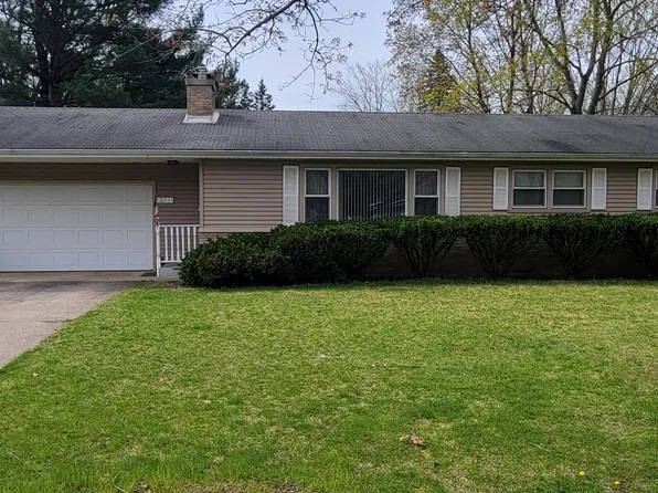 219 W Willard St, Paw Paw, MI 49079