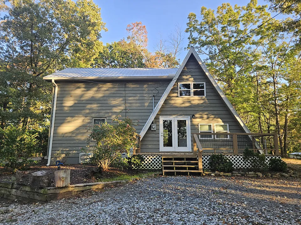 344 Pen Dr