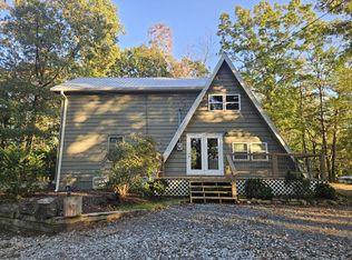 344 Pen Dr, Ellijay, GA 30540