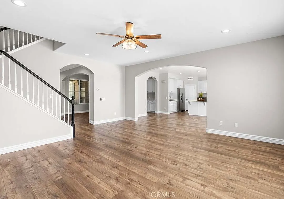 4 bed, 3049 sqft, $3,850 — Photo 1