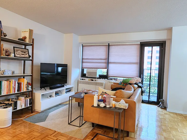 175 W 90th St #3A — Photo 1