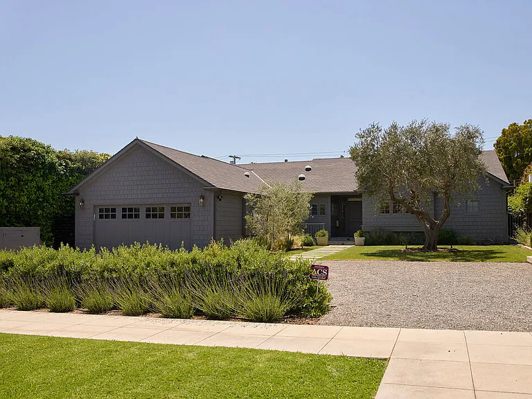 519 Moreno Ave — Photo 1