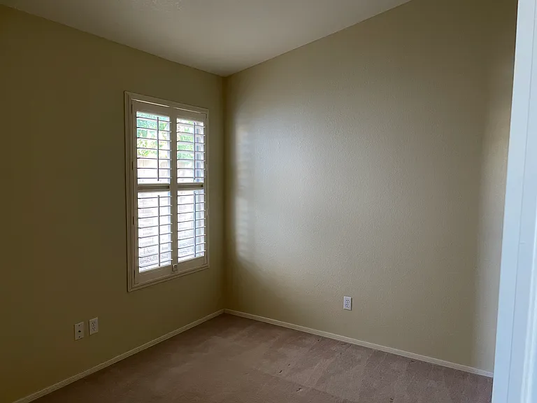 8949 W Kathleen Rd — Photo 20