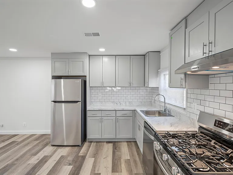 1741 E Woodward Heights Blvd #2 — Photo 7