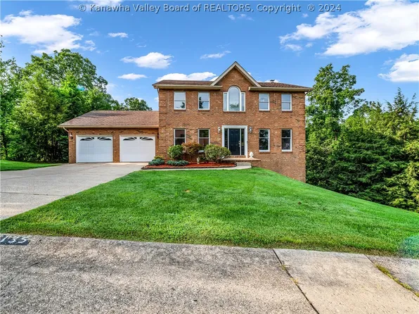 135 Summit Ridge Rd, Hurricane, WV 25526