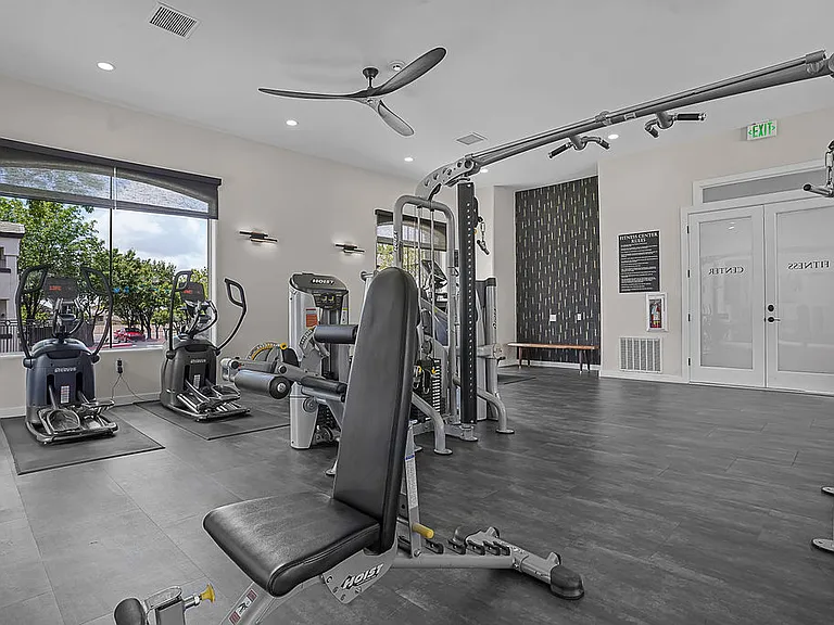Broadstone Heights — Photo 14