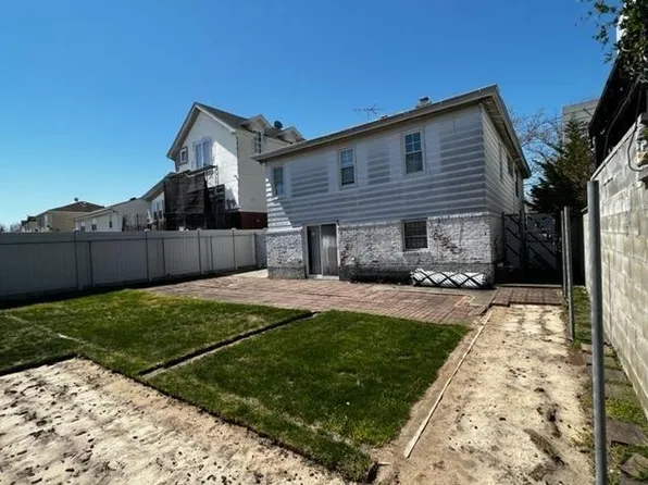 2429 E 65th St, Brooklyn, NY 11234