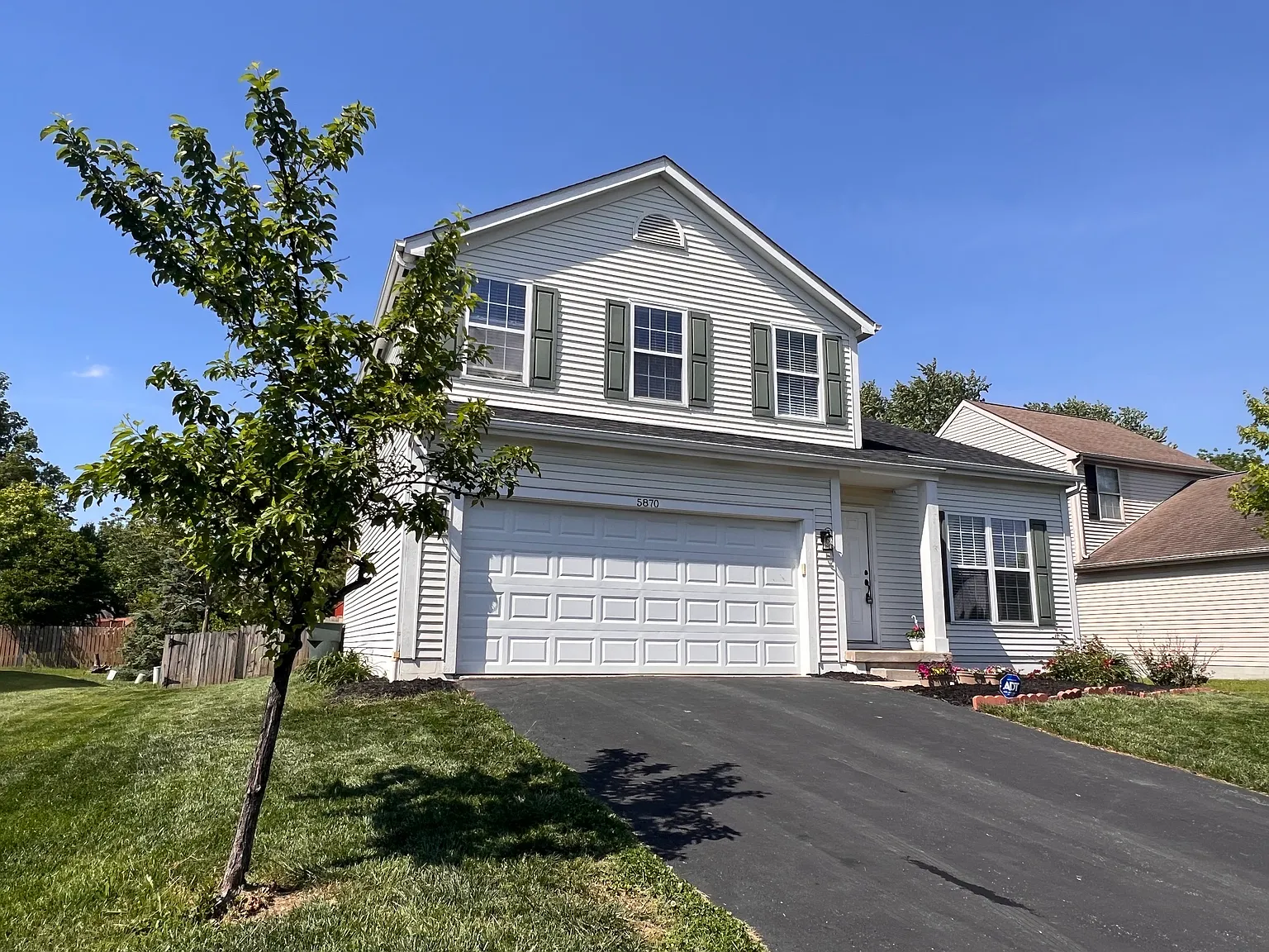 5870 Coldcreek Dr — Photo 2