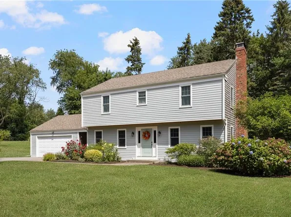 20 Harrington Ave, Portsmouth, RI 02871