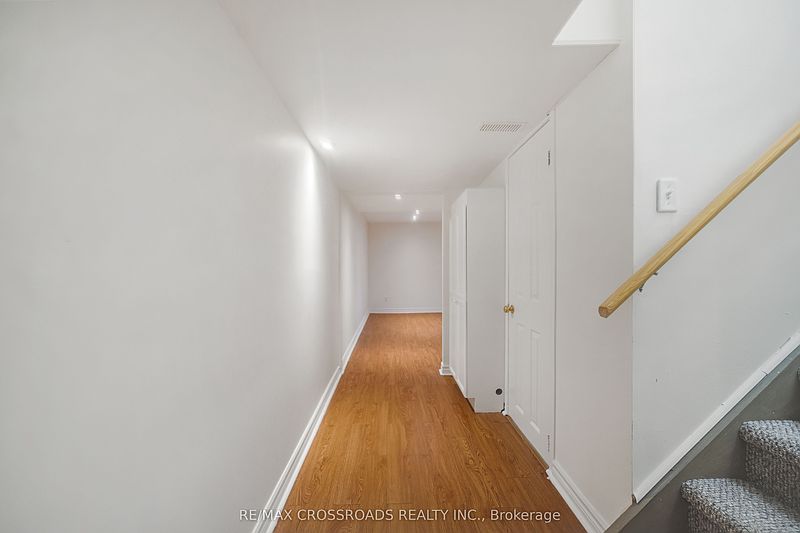 Toronto Townhouse for rent - 1 Bedroom — photo 9
