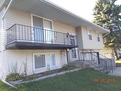 572 White Pine Rd, Buffalo Grove, IL, 60089