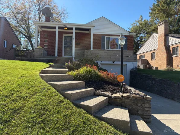 2797 Roseann Ln, Cincinnati, OH 45239