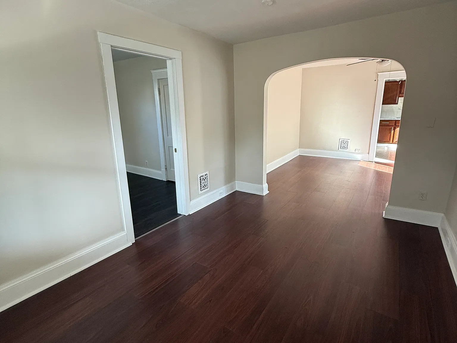 2 bed, $1,250 — Photo 3
