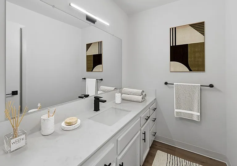 ReNew Rock Creek Townhomes — Photo 12