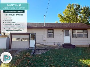 843 12th St SE, Mason City, IA 50401