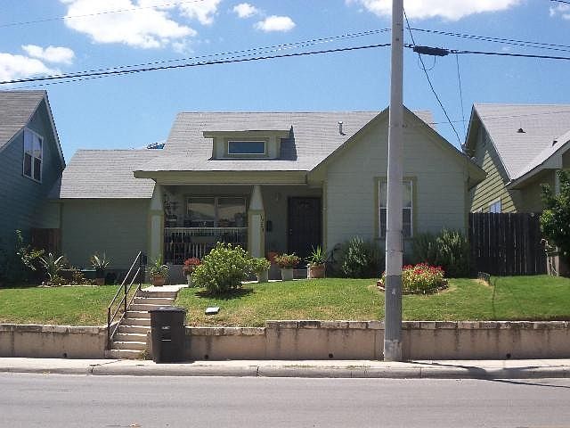 1st image of 1703 N Flores St