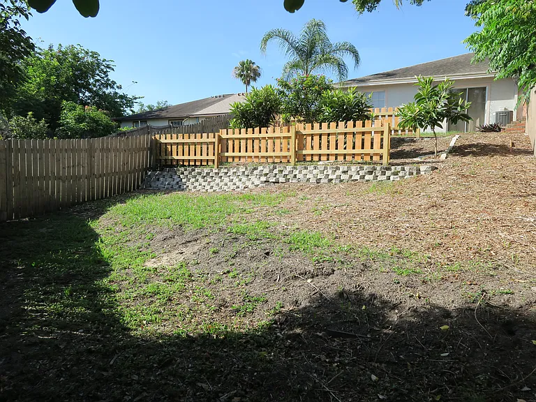 2687 Macklin Ct — Photo 18