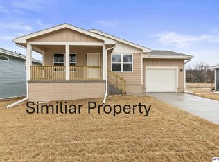 411 N 24th St, Blair, NE 68008