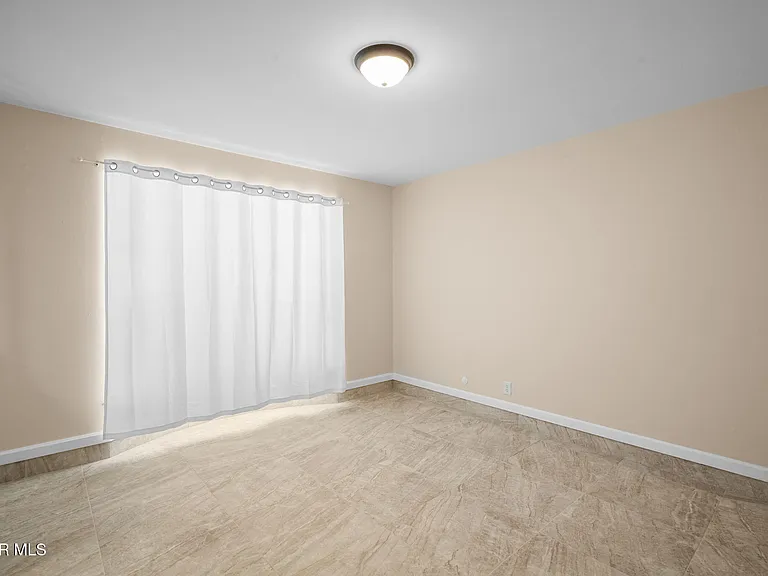10337 Galahad Way — Photo 6