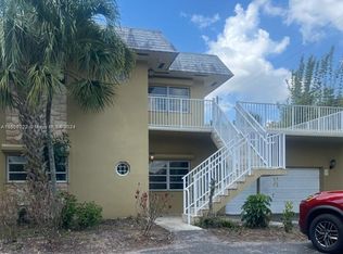 2500 NE 22nd St, Pompano Beach, FL 33062