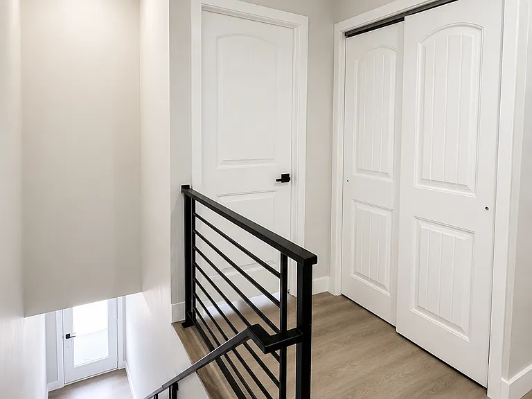 1124 Sheffield Ct — Photo 9
