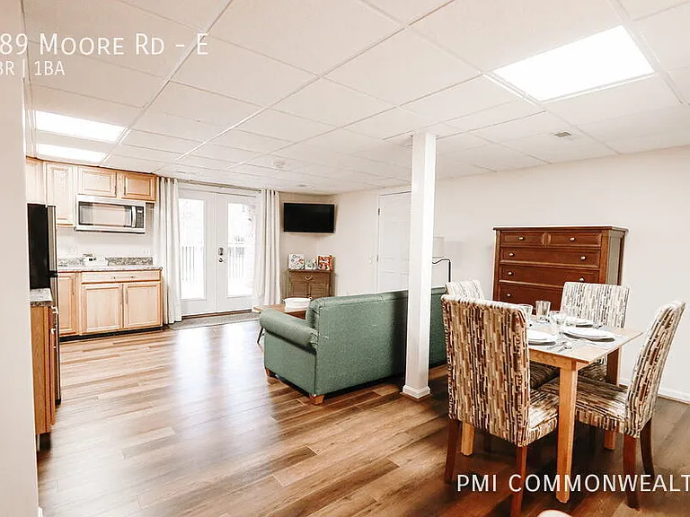 589 Moore Rd #E — Photo 12