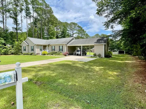 504 Henry Street E, Windsor, NC 27983