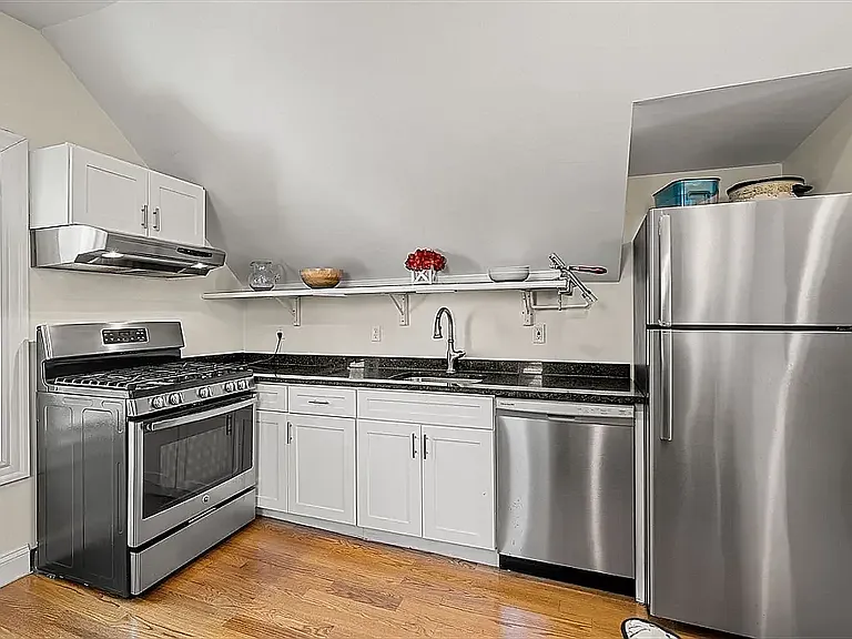 2509 Massachusetts Ave #3 — Photo 1