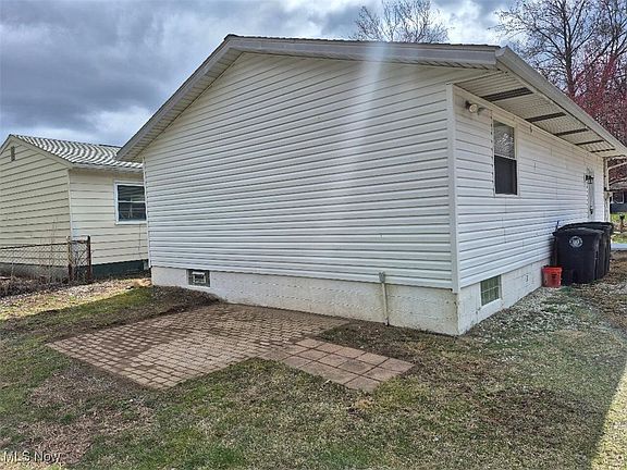 2nd image of 1265 Sparhawk Ave