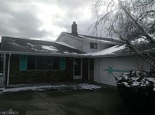 25037 Arlington Ln, North Olmsted, OH 44070