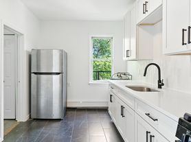 195-197 Sylvan Ave, Newark, NJ