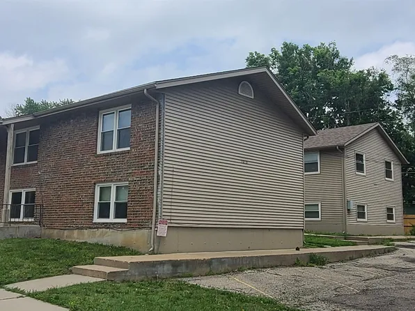1019 SW Douthitt Ave, Topeka, KS 66604