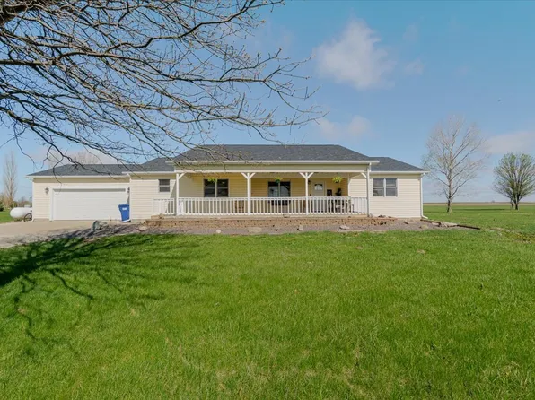 1388 E 2950 North Rd, Mansfield, IL 61854