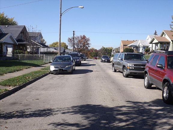 5th image of 1722 Suman Ave