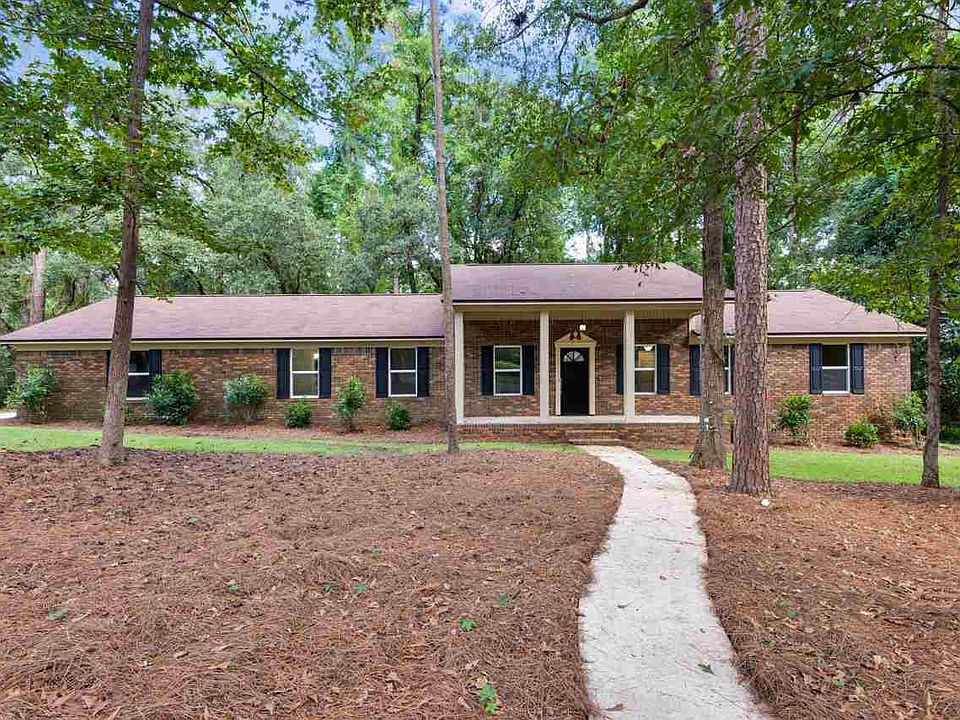 1st image of 3321 Dartmoor Ct