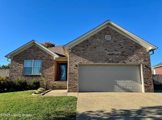 252 Halcomb Ct, Mount Washington, KY 40047