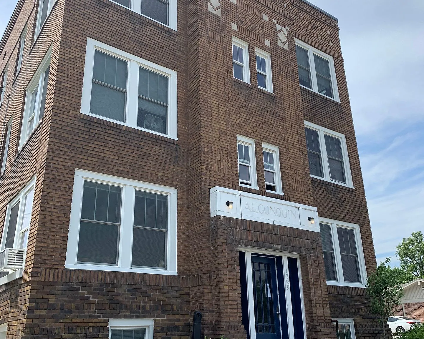 18th & K Apartments — Photo 2