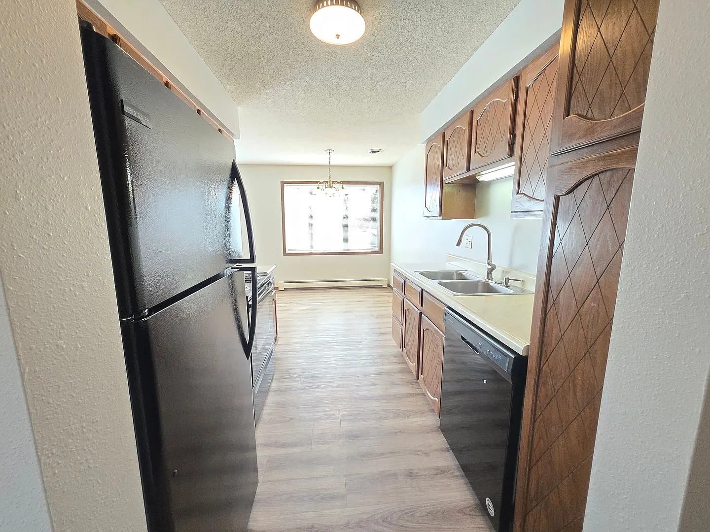 Cathy Ave Apartments — Photo 4