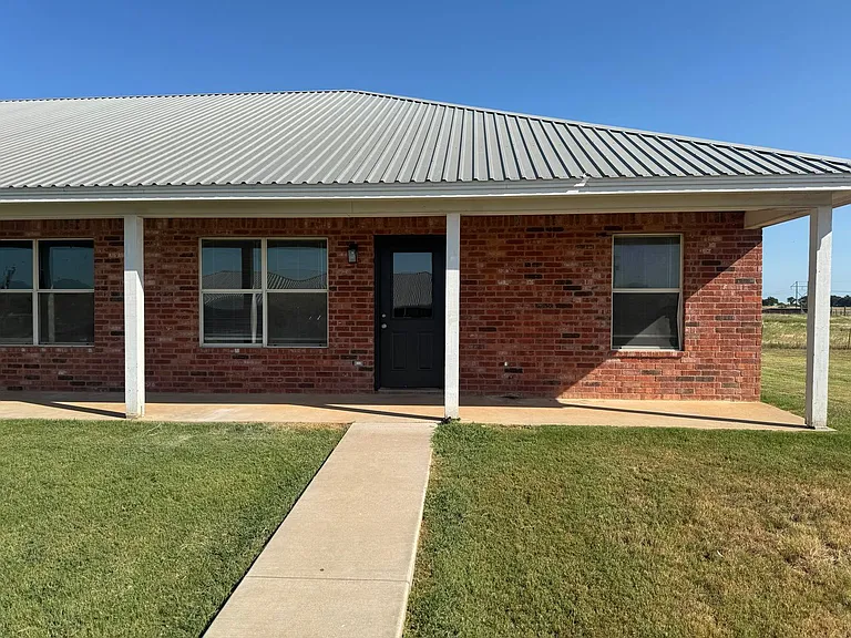 418 County Road 428 — Photo 7