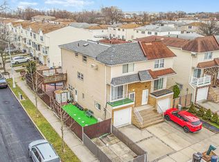 718 Olympia Blvd, Staten Island, NY 10305