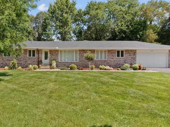932 Evelyn Cir, Northfield, MN 55057