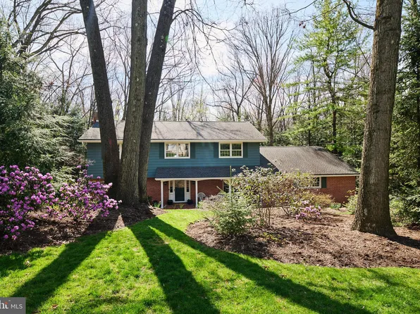 1698 Princeton Dr, State College, PA 16803