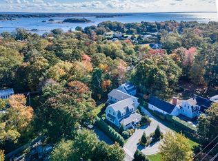 105 Front St, Marion, MA 02738